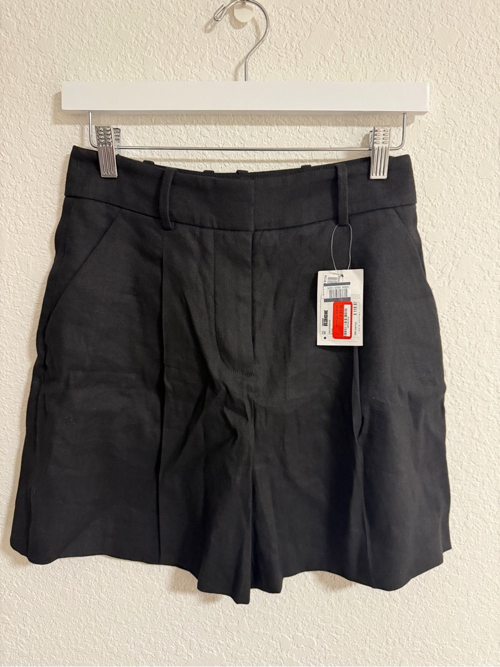 Veronica Beard Black High-Waist Noemi Linen Blend Shorts